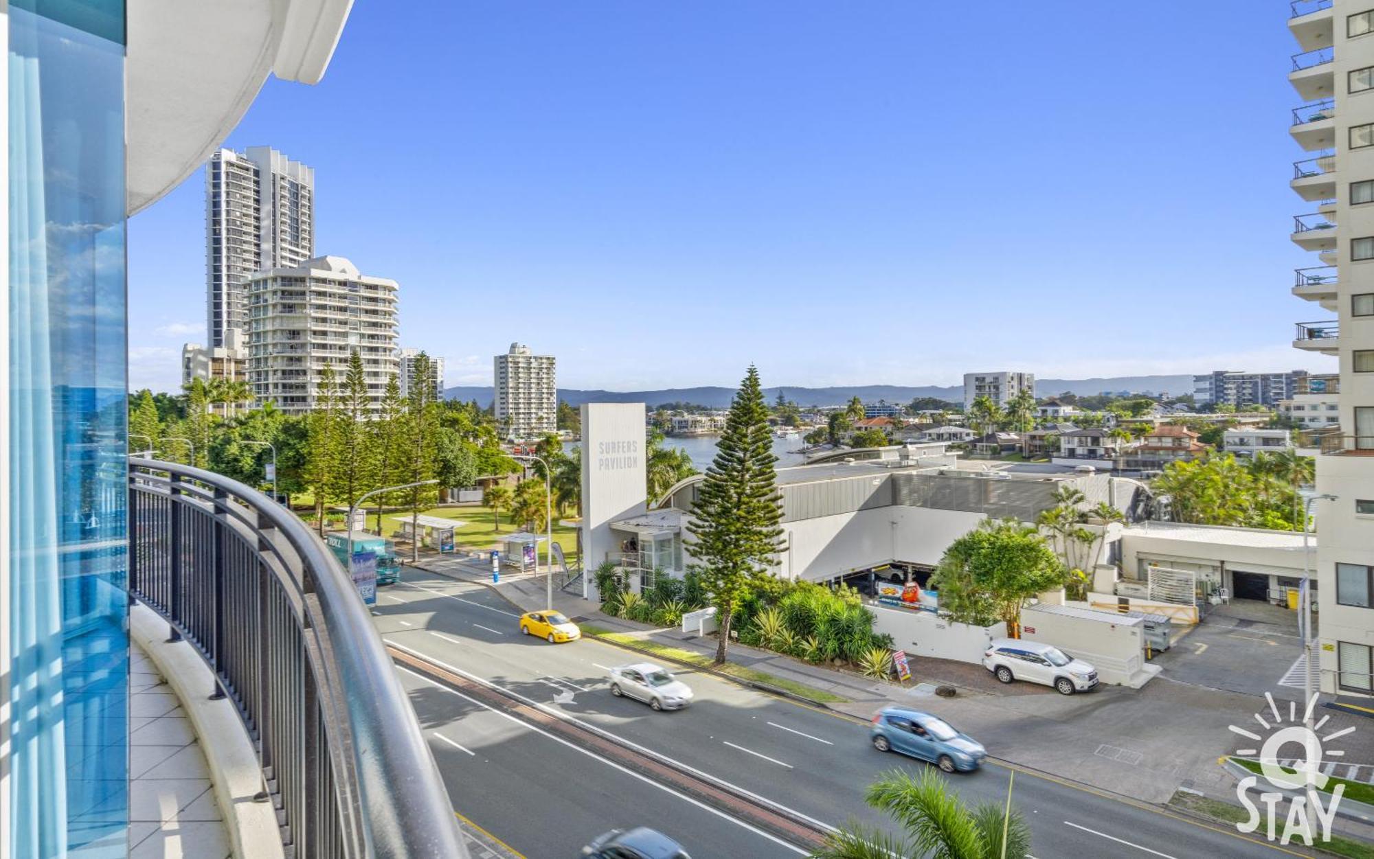 Chevron Renaissance Surfers Paradise Mid Week Madness Deal - Q Stay Gold Coast Exterior photo