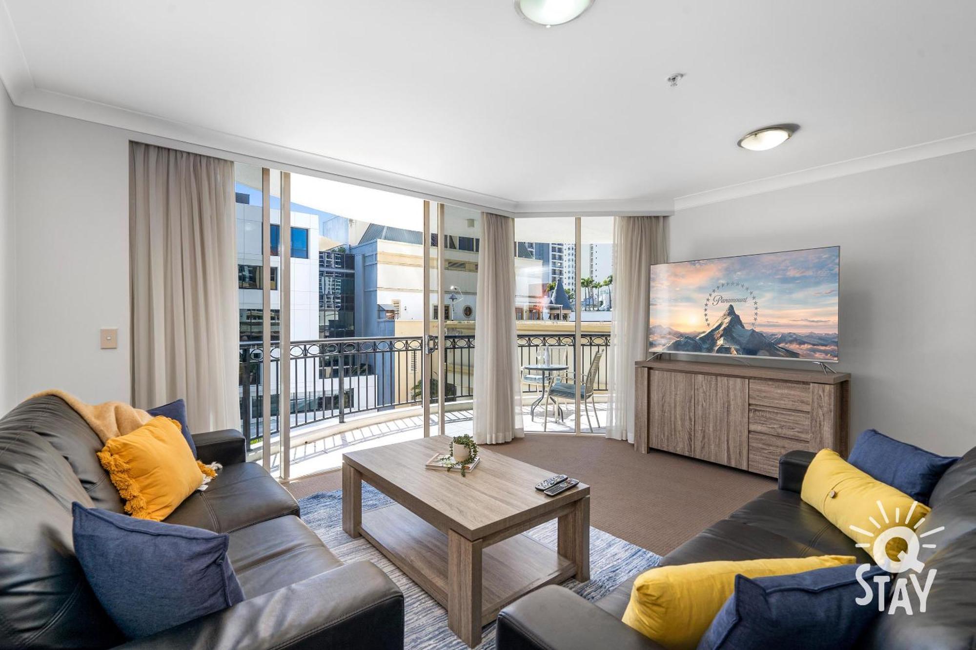 Chevron Renaissance Surfers Paradise Mid Week Madness Deal - Q Stay Gold Coast Exterior photo
