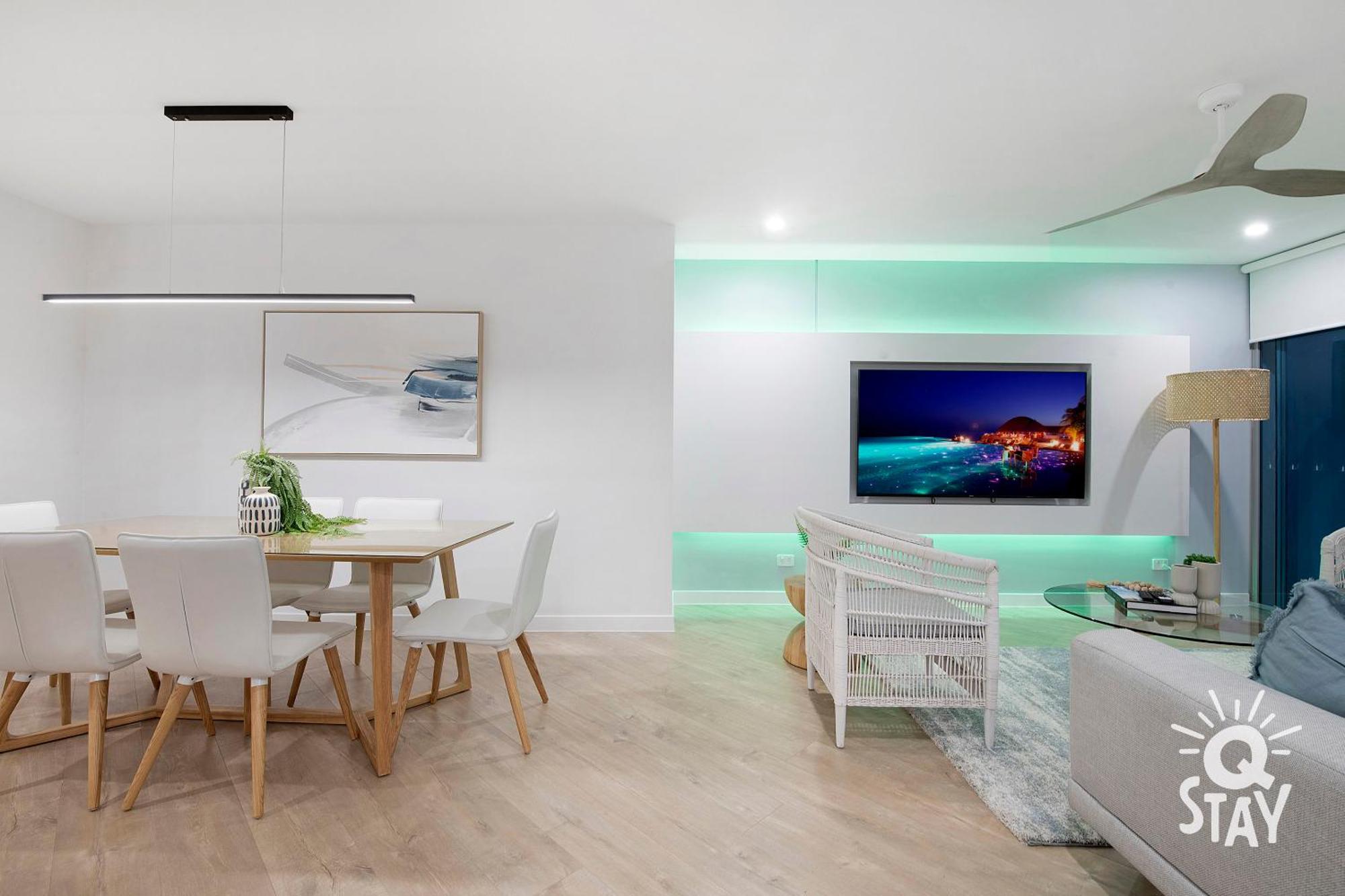 Chevron Renaissance Surfers Paradise Mid Week Madness Deal - Q Stay Gold Coast Exterior photo